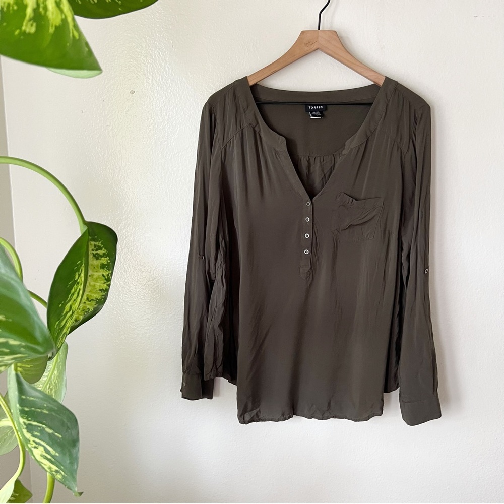 Torrid | Challis Pullover Top